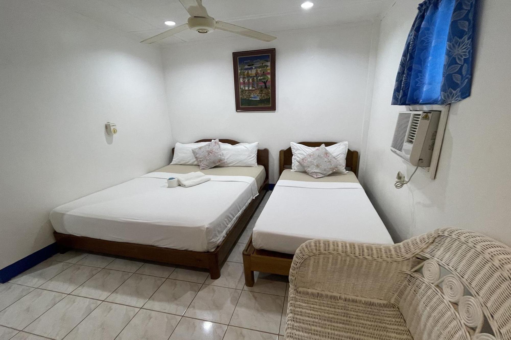 Casa De Praxides Tourist Inn Palawan Puerto Princesa Dış mekan fotoğraf